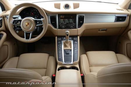porsche_macan_30.jpg