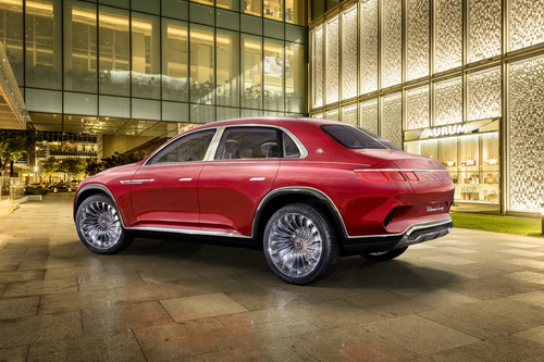 El Mercedes-Maybach Ultimate Luxury es un SUV sedán que desafía a la lógica y a la mercadotecnia
