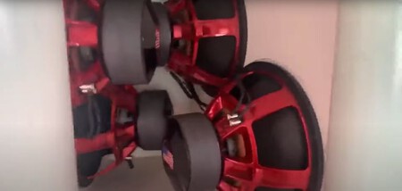 Subwoofer viral