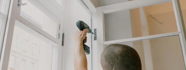 Hacer obras en casa no da barra libre para el ruido: si hacen demasiado, puedes denunciar a tu vecino con todas las de la ley