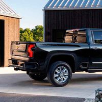 Más de 130.000 pick-ups de General Motors al taller porque el portón trasero es incapaz de cumplir su única función: se abre solo