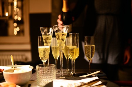 Cosas que nunca deberías hacer en la cena de Año Nuevo