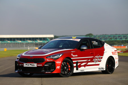 Kia Stinger GT420