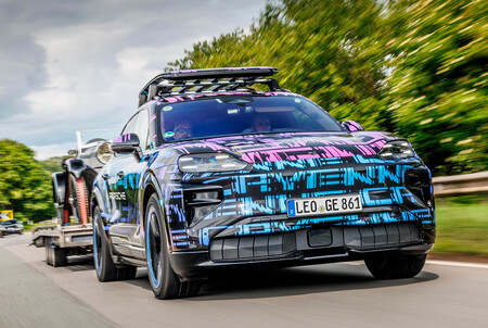 Porsche Cayenne Electrico 1