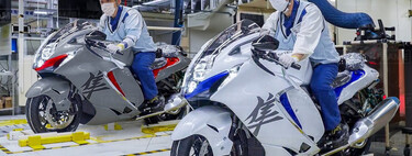 Mientras China automatiza la fabricación de motos, así construye Japón una Suzuki Hayabusa a mano. Por eso las motos japonesas siguen siendo tan especiales 