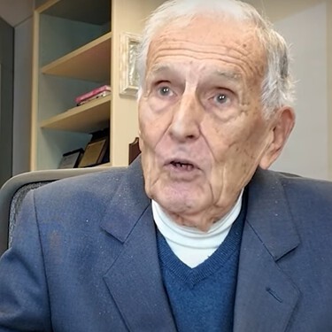 Silvio Garattini, oncólogo y científico (96 años): "Como hoy en día los alimentos están contaminados, hay que comer variado para  evitar la acumulación de un contaminante en particular"