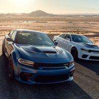 ¡Brutal! El Dodge Charger SRT Hellcat Widebody mantiene sus 717 CV, pero ahora da aún más miedo