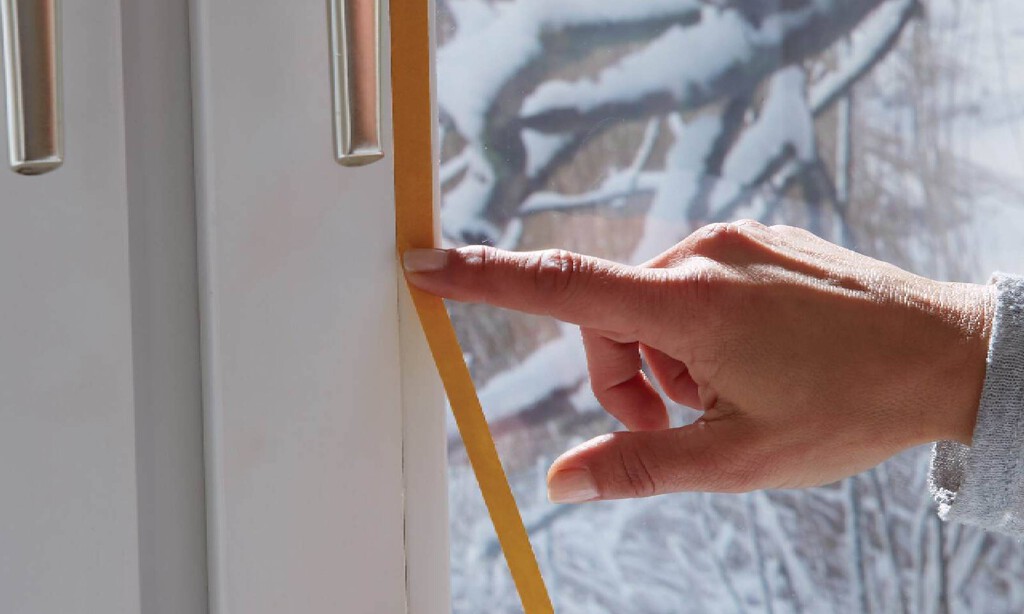 Amazon tiene la solución para ahorrar en calefacción: este producto aísla las ventanas por poco más de 5 euros
