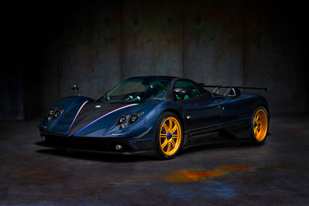 ¡A la venta uno de los tres únicos Pagani Zonda Tricolore que existen!