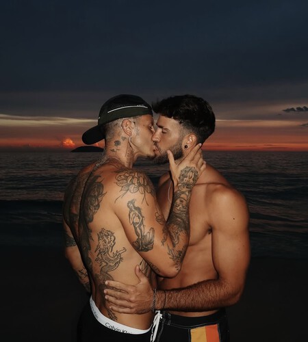 Jonan Wiergo y su pareja