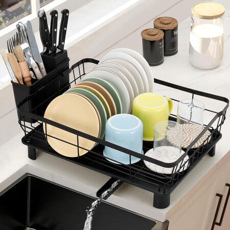 Cozary Escurreplatos Sobre Fregadero Con Grifo