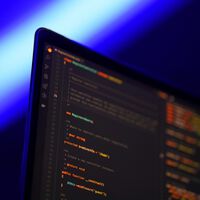 La IA ya se está generando el código de medio Internet. Y para los programadores es un quebradero de cabeza