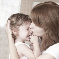 "¡Mi hijo se ha pillado un dedo!": qué hacer ante este accidente doméstico tan habitual en los niños