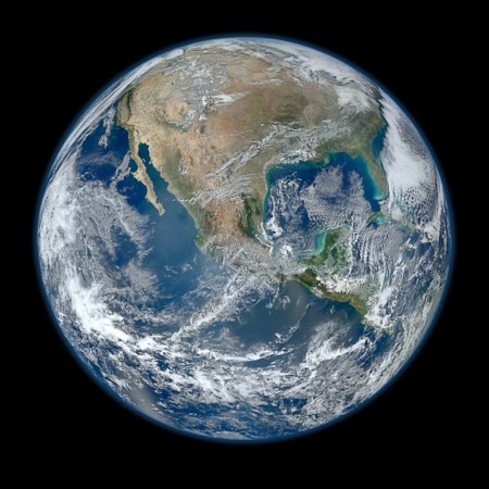 La razón de que la Tierra no tenga forma de patata