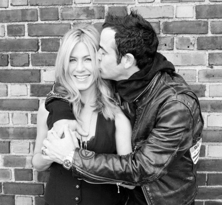 Jennifer Aniston y Justin Theroux buscan fecha de boda para 2015, ¡y son horas!