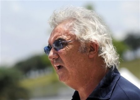 Flavio Briatore ejerce su derecho a la pataleta