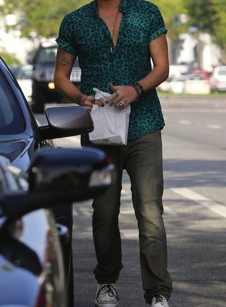 Adivina quién... me luce semejante camisa