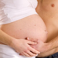 Nueve verdades y tres mentiras sobre el sexo en el embarazo