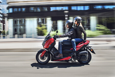 Yamaha Xmax 125