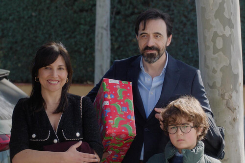 ‘Altas capacidades’ es una de las mejores comedias del año. Ansiedades educativas y de clase elaboradas por dos grandes talentos de nuestro cine 