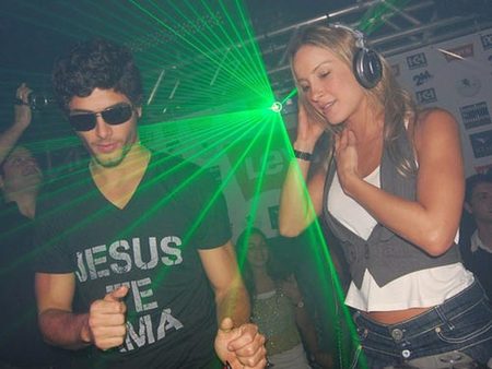 Jesus Luz cobra 7000 euros por cada media hora