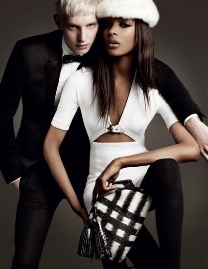 Burberry nos prepara para el duro invierno vistiéndonos de etiqueta