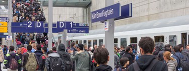 It is no longer that the trains do not arrive on time in Germany, it is that 400 people were trapped in a tunnel for six hours