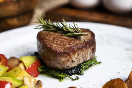 Tara Narula Cardiologa Una Dieta Carnivora Hace Que La Carne Se Descomponga En El Acido Urico Que Puede Cristalizarse Y Formar Calculos