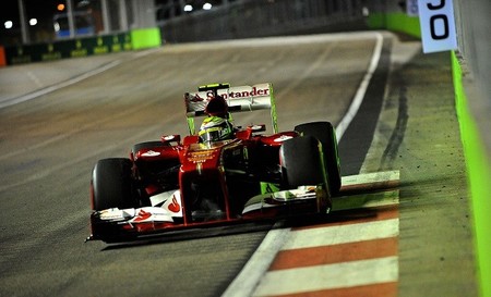 Bernie Ecclestone decidido a mantener a Felipe Massa en la Fórmula 1