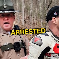 El youtuber de motos más famoso del mundo ha sido detenido. La culpa la tienen una Honda CBR y un tabanazo contra un árbol 