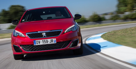Peugeot 308 GTi toma de contacto prueba