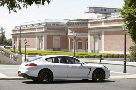 Porsche E-Challenge 4