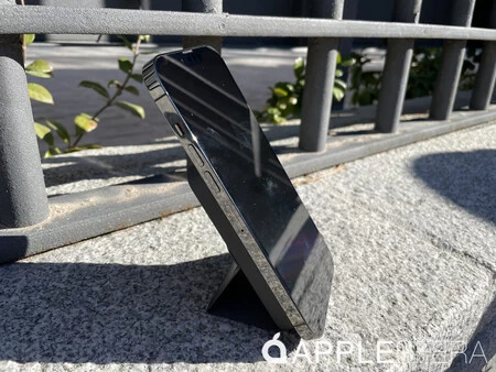 Anker 04 Magsafe バッテリーホルダー