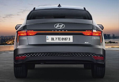 Hyundai Accent 2023 6