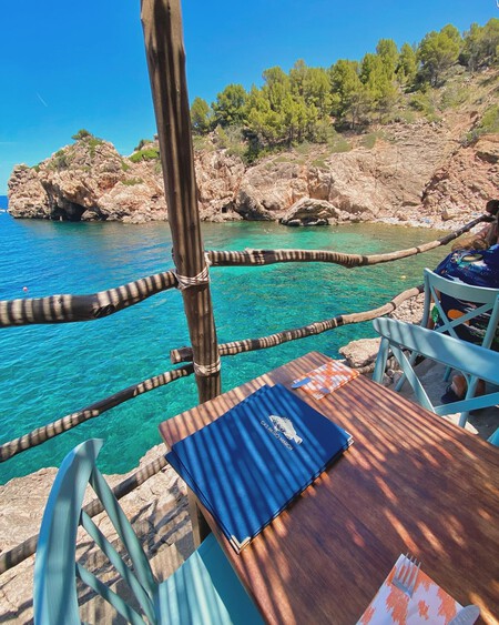 Viajes Pueblo Pesquero Mallorca Bonito Encantador Eclipse Solar Escapada Playa Mar Mediterraneo