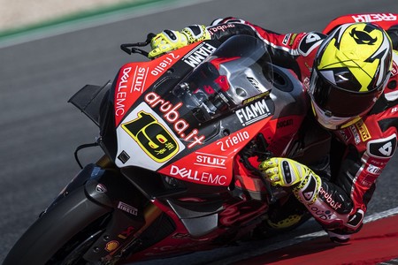 Álvaro Bautista niega ser un traidor: "Primero Ducati fichó a Scott Redding y luego yo hice mi elección"