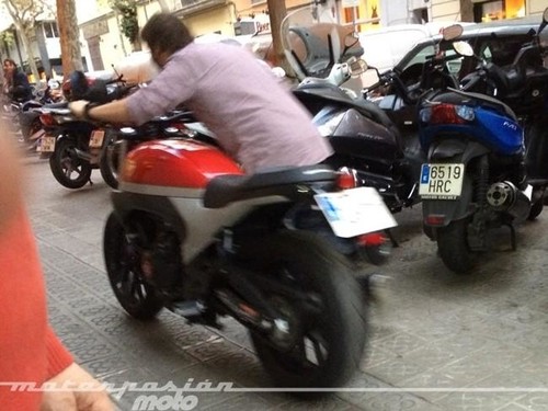 ¿Prepara Montesa una reedición de su mítica Impala? 