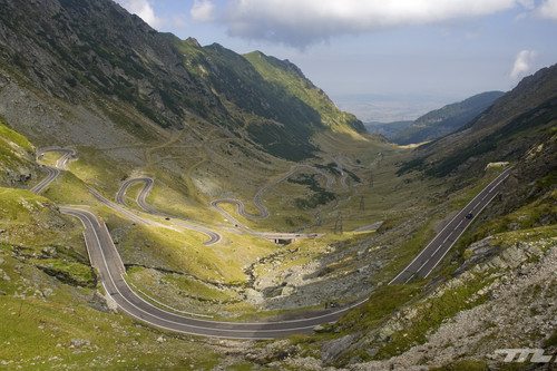 Nos vamos de ruta: empacho de curvas en Transalpina y Transfăgărășan, las mejores carreteras de Rumanía
