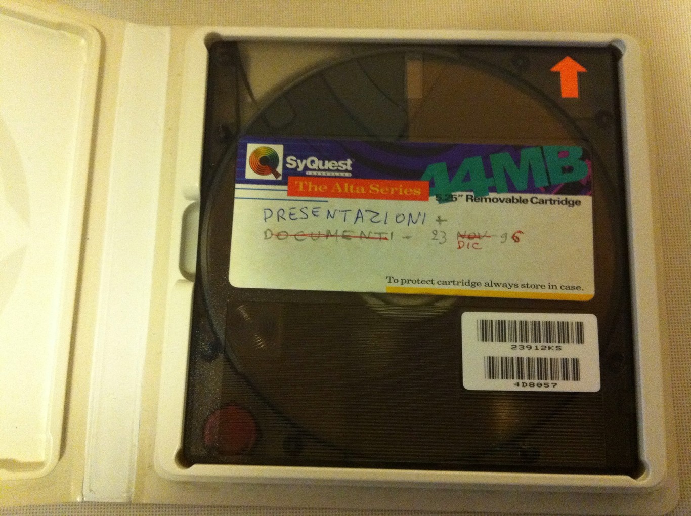 Los discos ZIP de iOmega, los "diskettes vitaminados" que podían ...