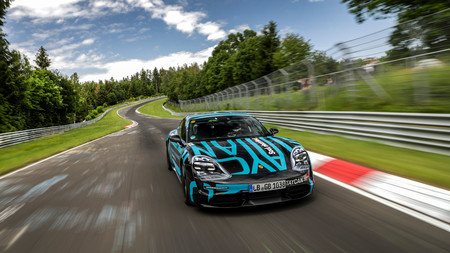 Porsche Taycan establece nueva cifra en Nürburgring-Nordschleife