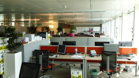 Trabajar en la empresa como si estuviéramos en casa con los amigos