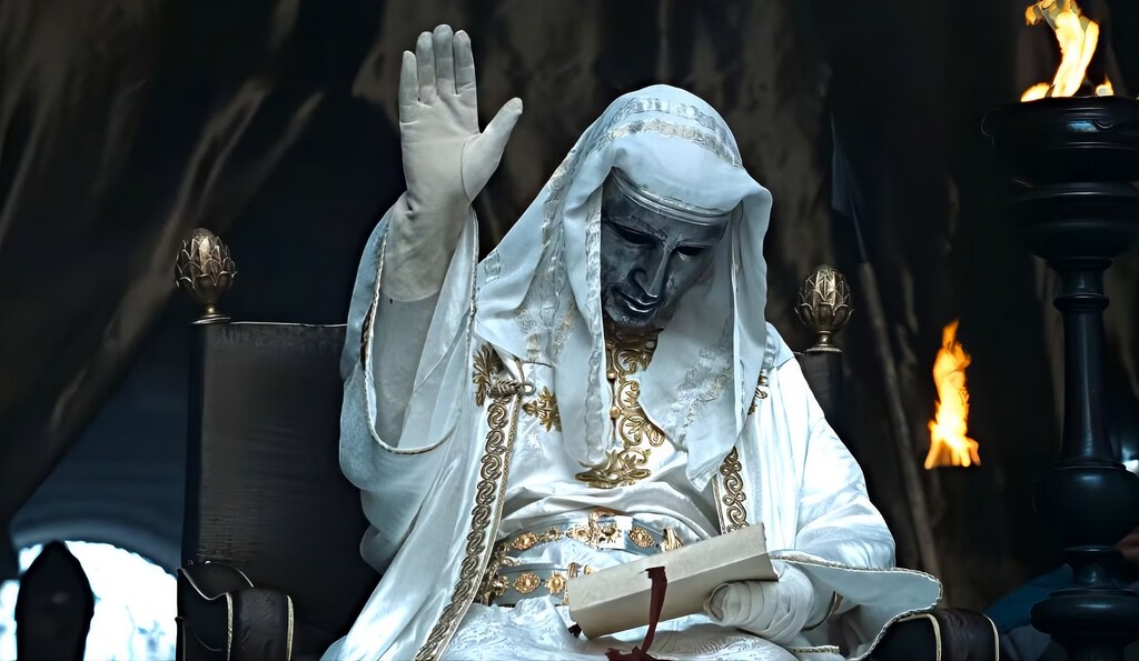 Ni siquiera se le menciona en los créditos finales: ¿Sabéis qué superestrella interpreta al rey enmascarado en El reino de los cielos? 