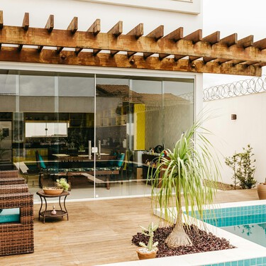 Maisons du Monde lanza la tumbona más sofisticada y chic de la temporada: transformará por completo tus zonas de exterior 