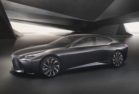Lexus LF-FC flagship concept, brinda unas clases de cómo debe ser un sedán premium con carácter gran turismo