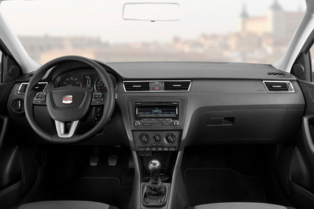 SEAT Toledo interior