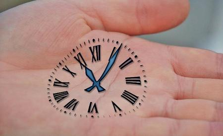 Los españoles pierden un 30% de su tiempo de trabajo diario