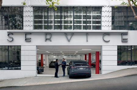 Tesla abre dos nuevos centros de servicio en Madrid y Valencia, ampliando su red en España