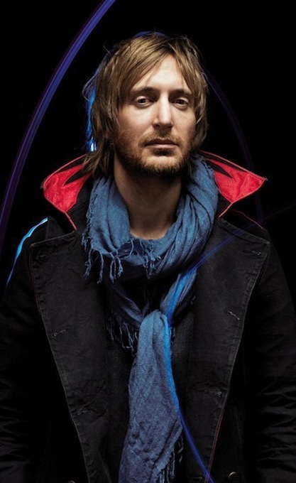 Está claro que a David Guetta le sobra talento pero le faltan abuelas