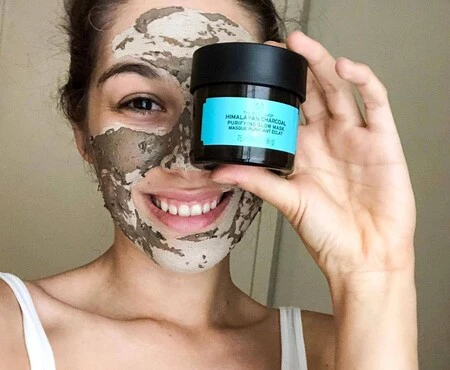 Las mejores mascarillas faciales para regalar(te) en San Valentín están en The Body Shop (algunas incluso rebajadas)