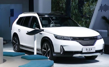 Qué hay detrás de Evergrande, el gigante inmobiliario que quiere fabricar un millón de coches eléctricos en China